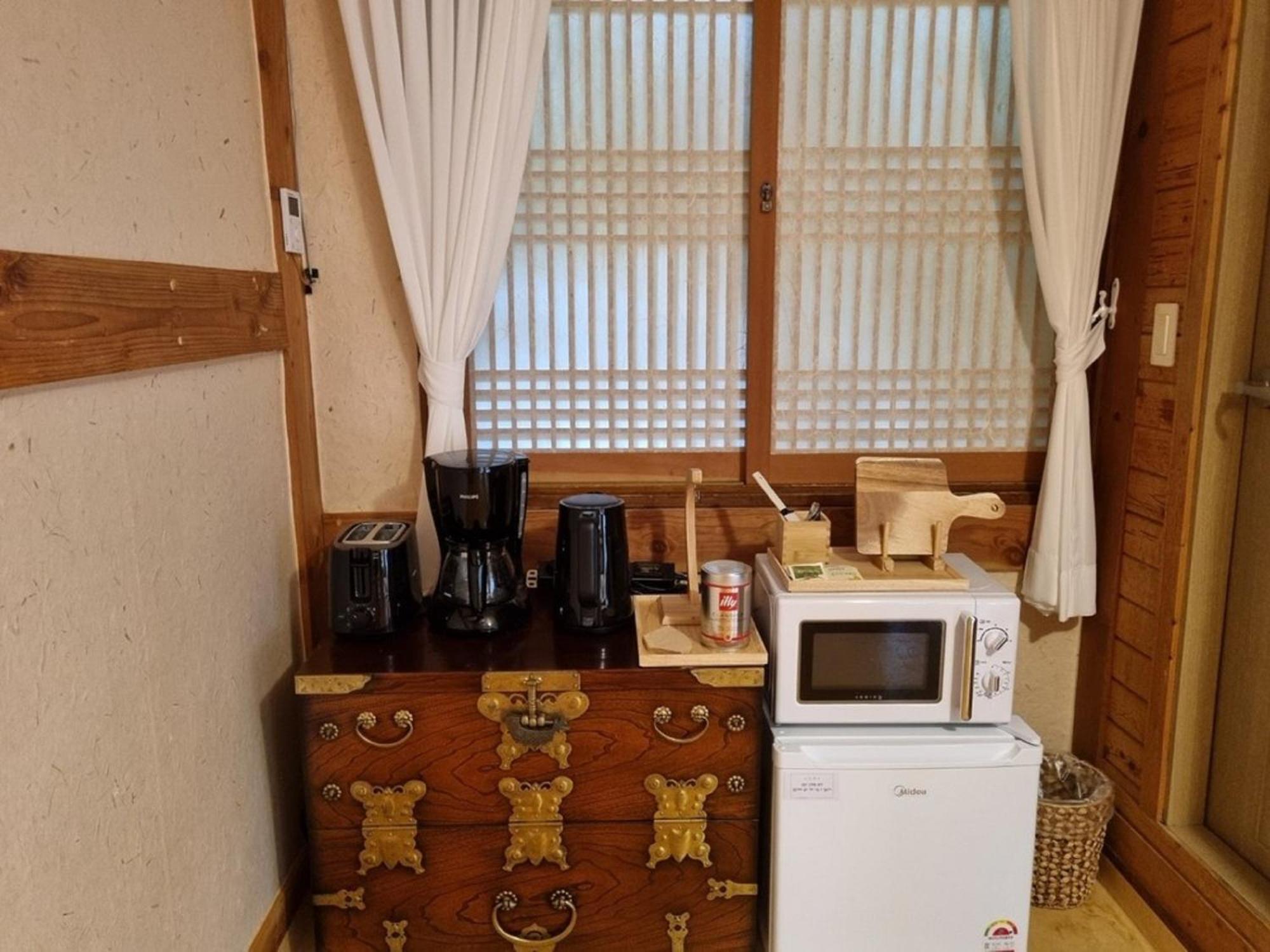 Hanok Gotaek Goeul Jeonju Exterior photo