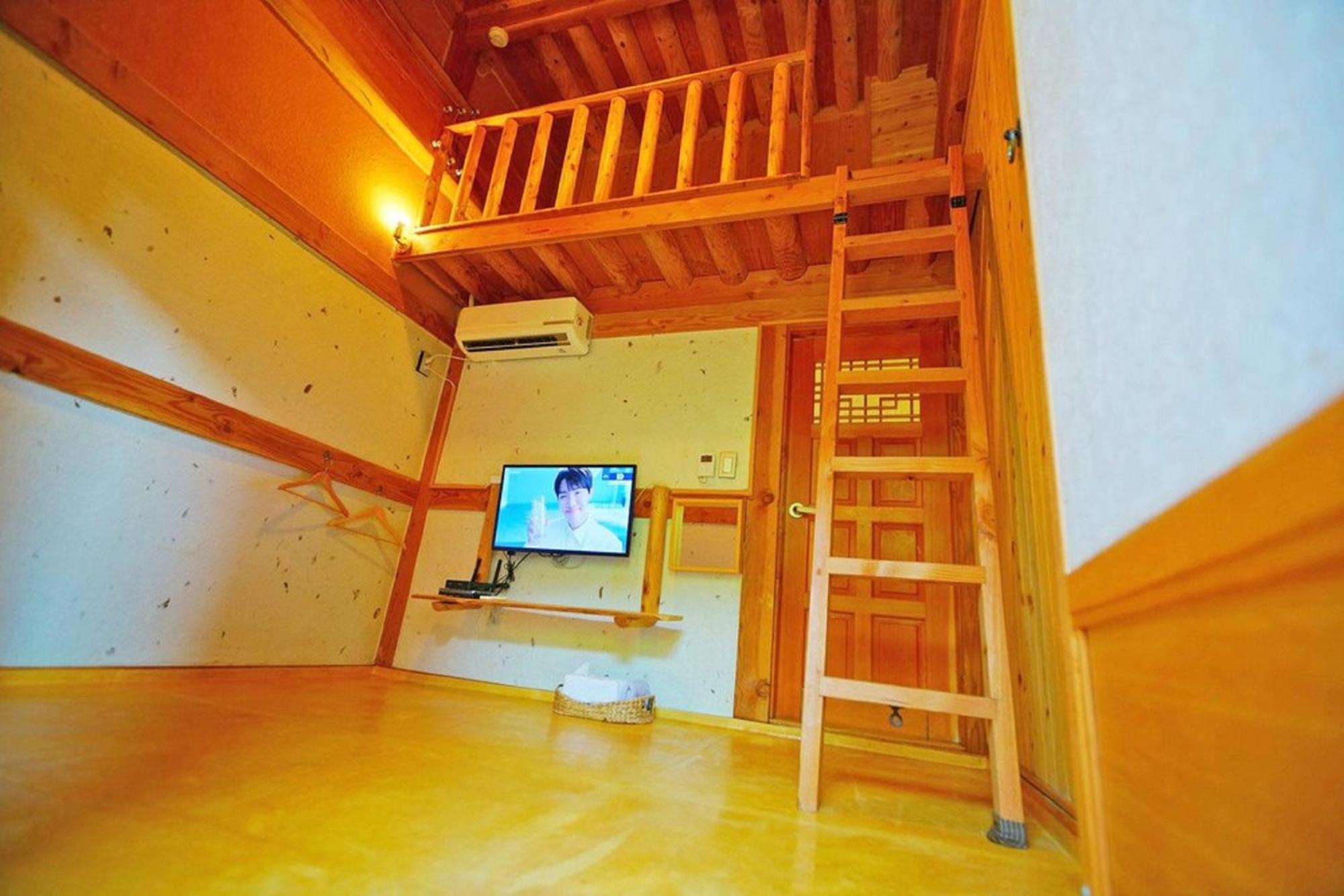 Hanok Gotaek Goeul Jeonju Exterior photo