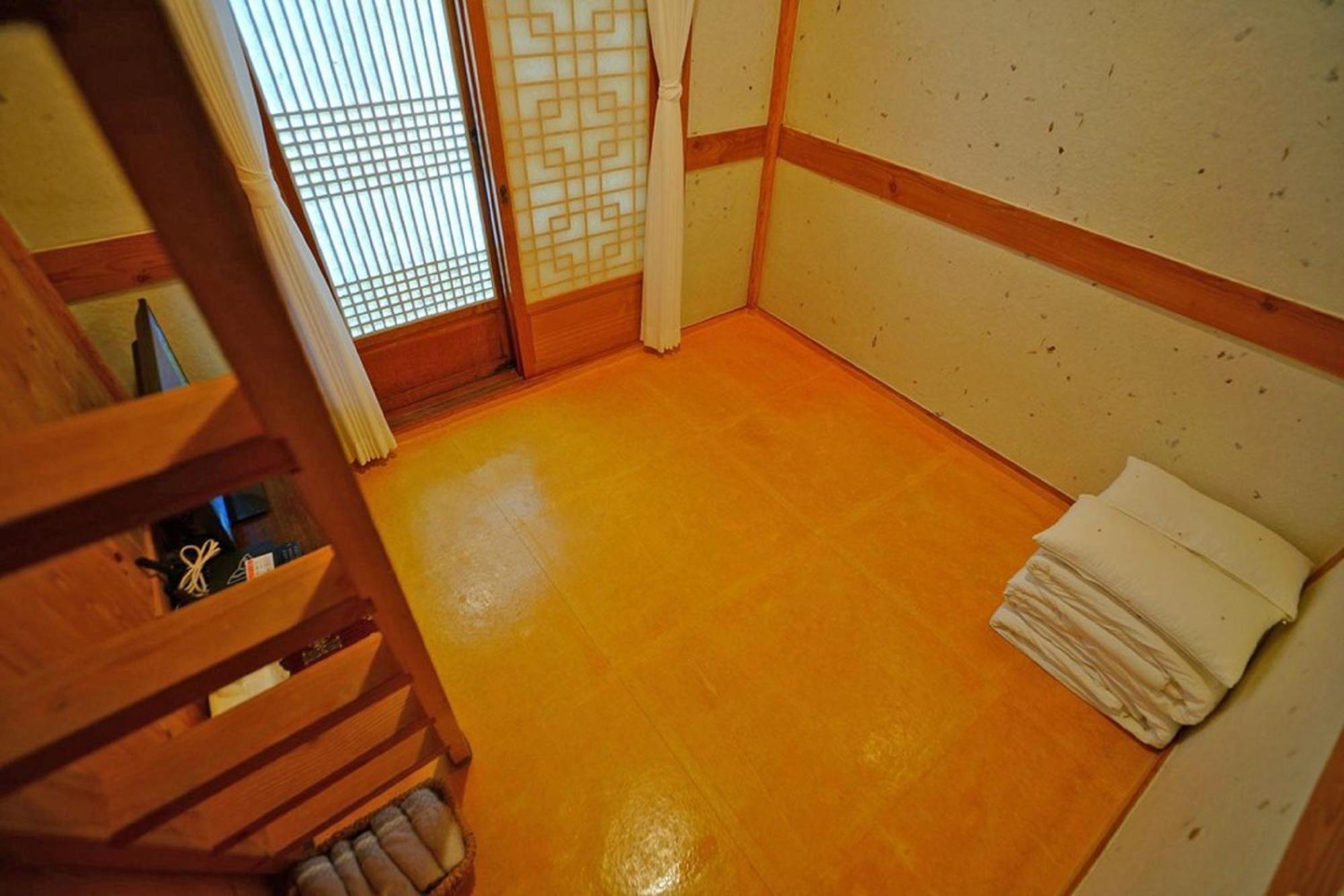Hanok Gotaek Goeul Jeonju Exterior photo